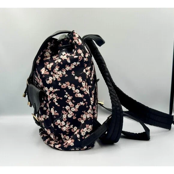 VICTORIA'S SECRET 6 Piece Midnight Rose Travel Make-Up Train Case Backpack NWOT! - Picture 8 of 13